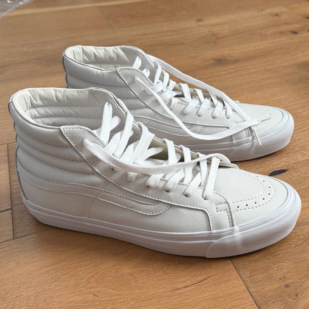 NIB Vans Vault Sk8-Hi Lx White Leather Shoes Sz 10 - Picture 3 of 7